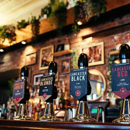 The Duke Of Edinburgh & Bar 4*
