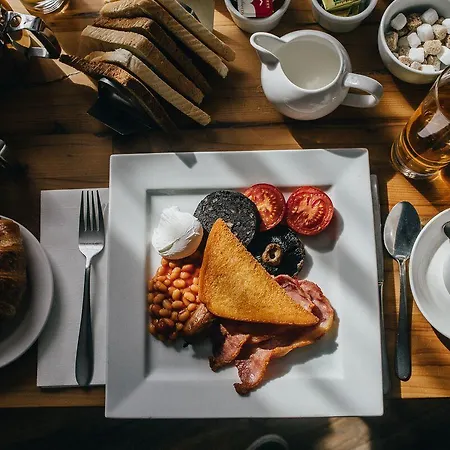 ザ デューク オブ エディンバラ ＆ バー バロー・イン・ファーネス