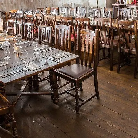 ザ デューク オブ エディンバラ ＆ バー