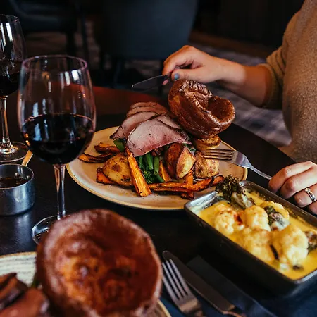 ホテル ザ デューク オブ エディンバラ ＆ バー 4*