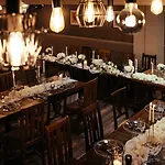 Отель The Duke Of Edinburgh & Bar 4*