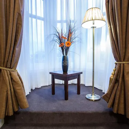 Hotel The Duke Of Edinburgh & Bar Barrow-in-Furness