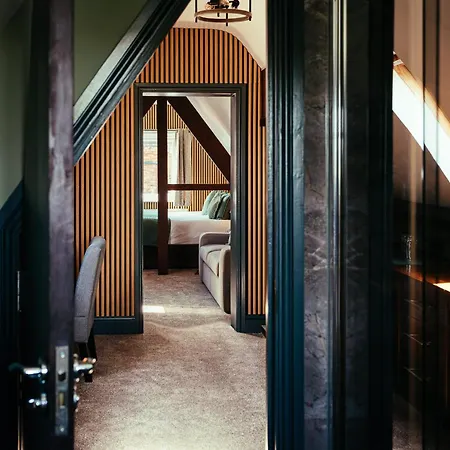 Hotel The Duke Of Edinburgh & Bar 4*