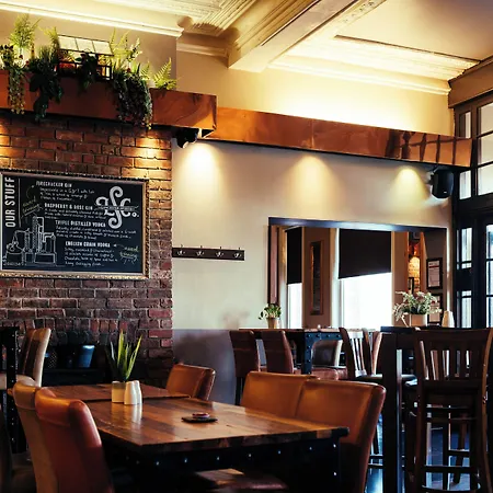 Hotel The Duke Of Edinburgh & Bar 4*