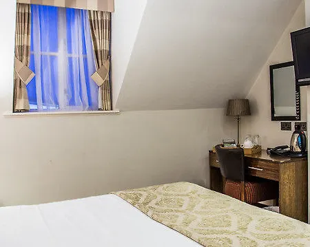 Hotel The Duke Of Edinburgh & Bar 4*