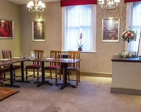 Hotel The Duke Of Edinburgh & Bar Barrow-in-Furness