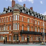 The Duke Of Edinburgh & Bar 4*